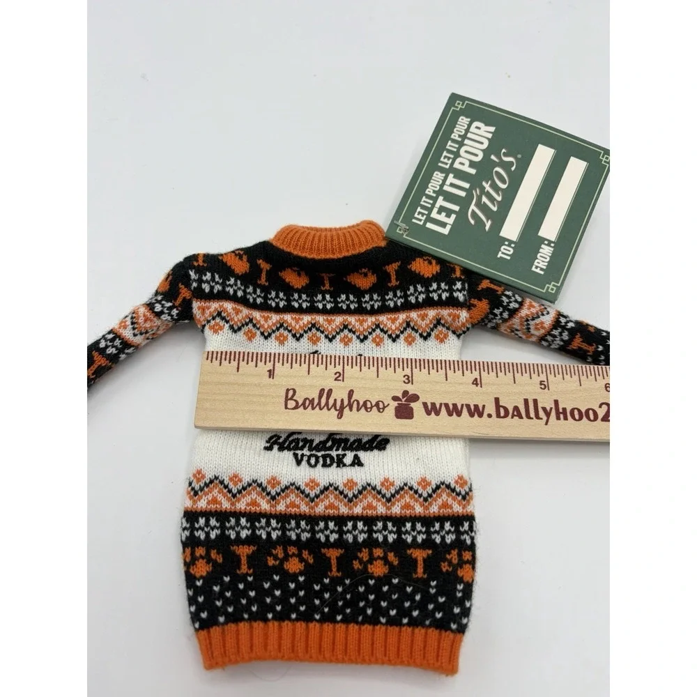 NEW Tito's Vodka Bottle / Doll Sweater Fits 750mL & L Bottles Dog People‎